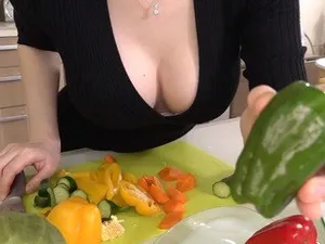 Sự cám dỗ chết người của người phụ nữ trẻ trong sáng, gã đàn ông cắm sừng bí mật chụp ảnh vợ, người phụ nữ trẻ hàng đầu 30 tuổi, quan hệ tình dục bằng miệng, lời nói tục tĩu và thở hổn hển